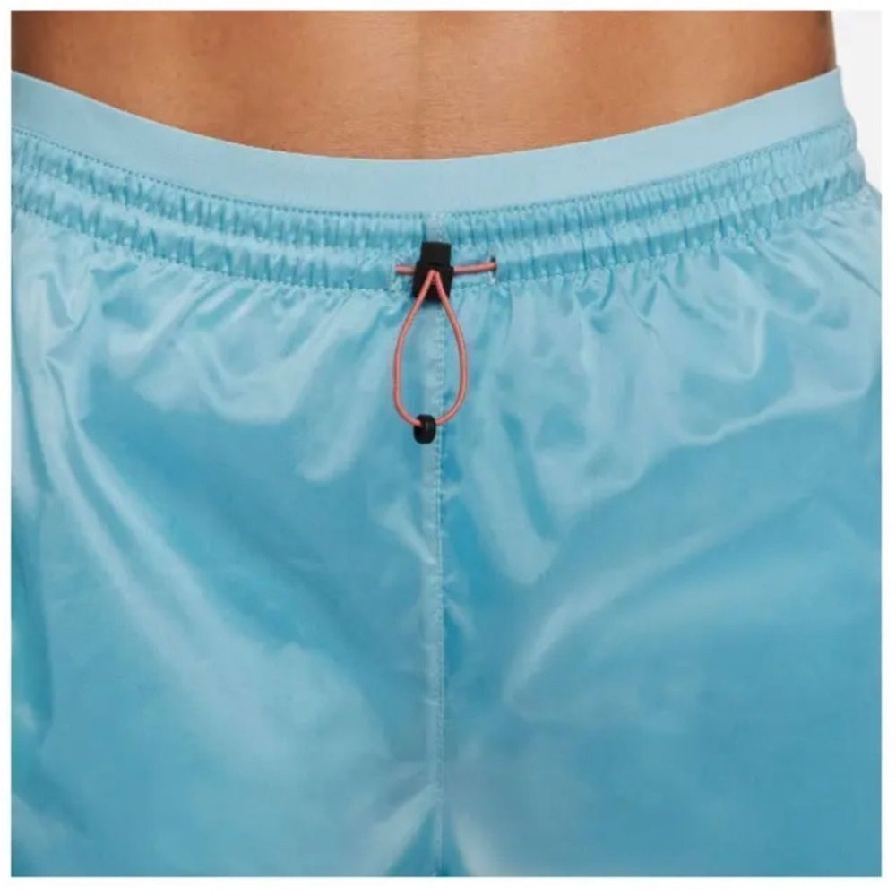NWT Nike Icon Clash Tempo Blue  2-in-1 Mid-Rise Running Shorts Size Medium - Picture 4 of 7